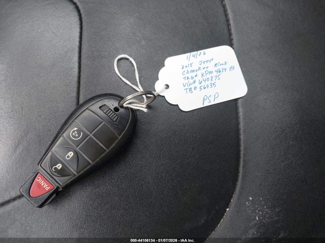 1C4PJMCB9FW640875 Jeep Cherokee Latitude