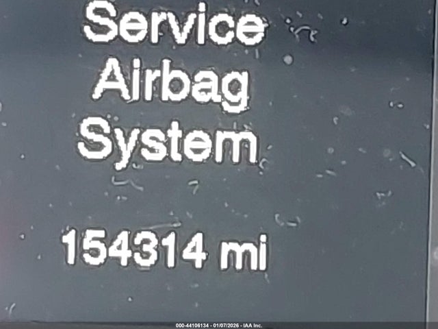 1C4PJMCB9FW640875 Jeep Cherokee Latitude