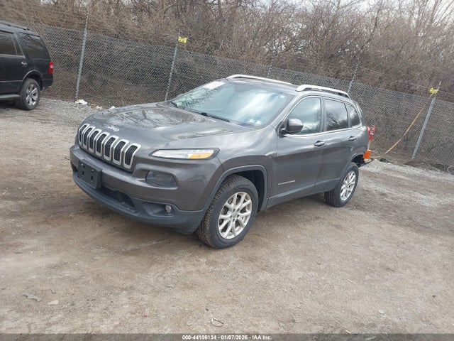 1C4PJMCB9FW640875 Jeep Cherokee Latitude