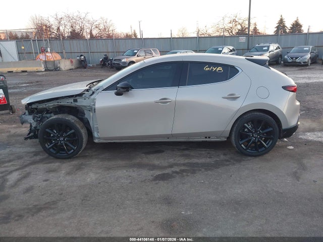 Mazda Mazda3 2.5 Turbo Premium Plus 2025 JM1BPBNY2S1758899 Image 14
