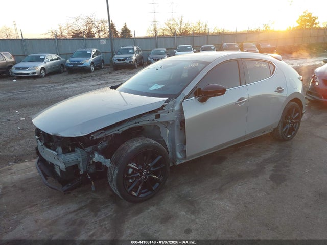 Mazda Mazda3 2.5 Turbo Premium Plus 2025 JM1BPBNY2S1758899 Image 2