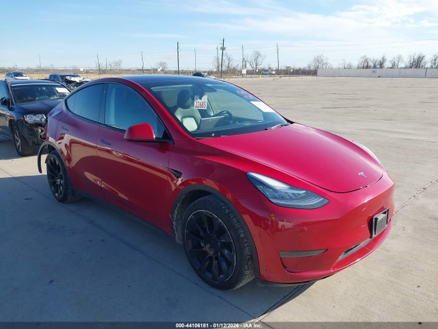 2022 TESLA MODEL Y 7SAYGDEE3NF386239 Photo 0