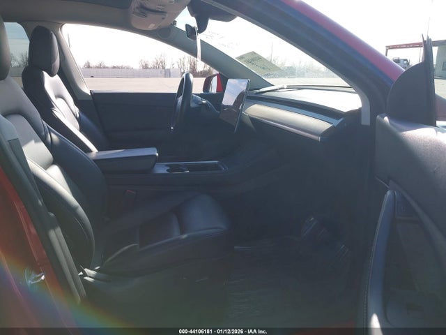 2022 TESLA MODEL Y 7SAYGDEE3NF386239 Photo 4