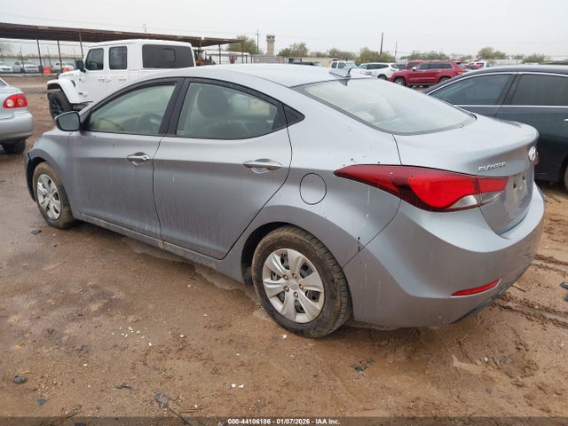 Hyundai ELANTRA SE 2016 5NPDH4AE4GH681644 Image 3