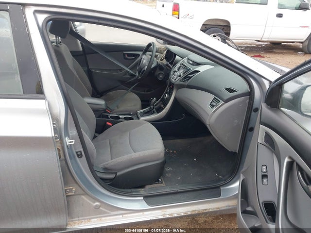 Hyundai ELANTRA SE 2016 5NPDH4AE4GH681644 Image 5