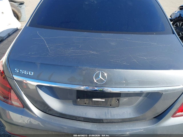 WDDUG8DB3JA376359 Mercedes-Benz S 560