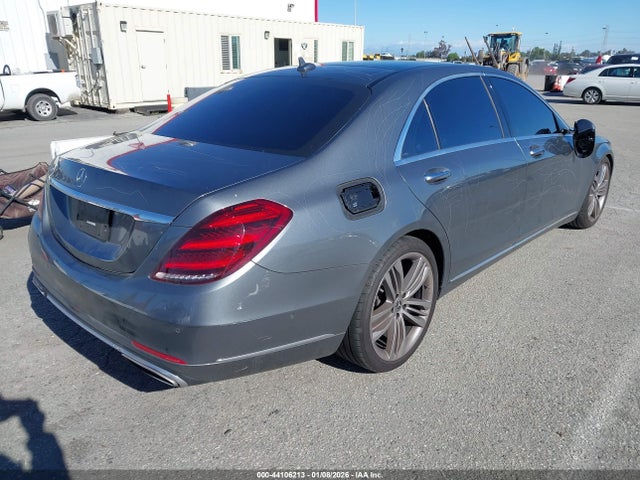 2018 MERCEDES-BENZ S 560 WDDUG8DB3JA376359 Photo 3