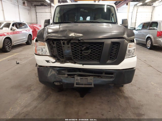 1N6BF0KM1JN812285 Nissan Nv Cargo Nv1500 S V6