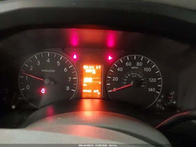 1N6BF0KM1JN812285 Nissan Nv Cargo Nv1500 S V6
