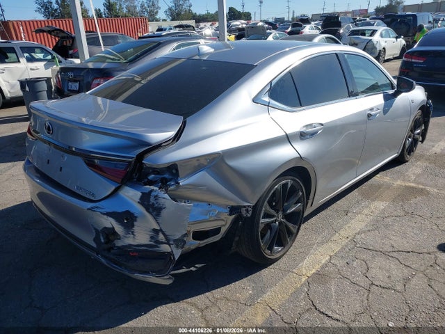 58ABA1C17RU042031 Lexus Es 300h F Sport Handling