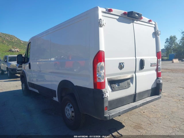 Продаж на аукціоні авто 2018 Ram Promaster 1500 Low Roof 136 Wb, vin: 3C6TRVAG4JE120945, номер лоту: 44106246