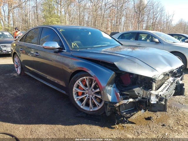 Продаж на аукціоні авто 2015 Audi S8 4.0t, vin: WAUK2AFD9FN008271, номер лоту: 44106259