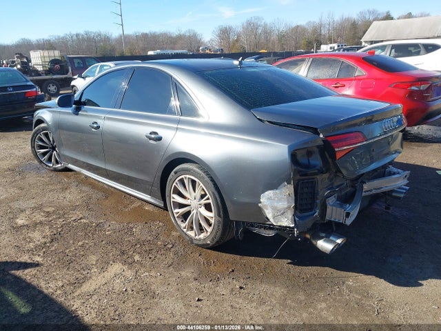 Продажа на аукционе авто 2015 Audi S8 4.0t, vin: WAUK2AFD9FN008271, номер лота: 44106259