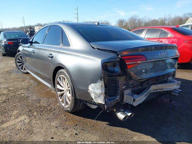 Продажа на аукционе авто 2015 Audi S8 4.0t, vin: WAUK2AFD9FN008271, номер лота: 44106259