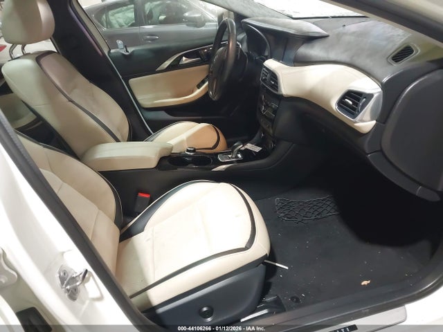 Продаж на аукціоні авто 2019 Infiniti Qx30 Luxe, vin: SJKCH5CP1KA008713, номер лоту: 44106266