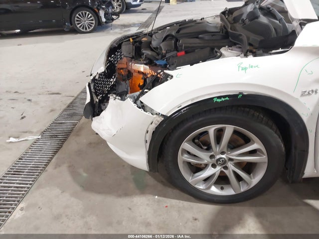 Продаж на аукціоні авто 2019 Infiniti Qx30 Luxe, vin: SJKCH5CP1KA008713, номер лоту: 44106266