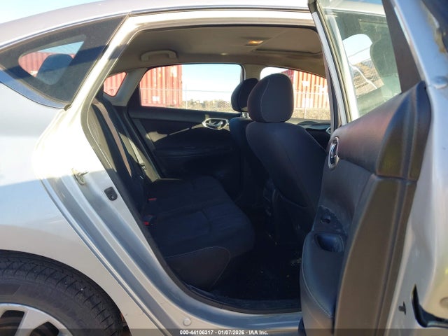 3N1AB7AP0HY325156 Nissan SENTRA SV