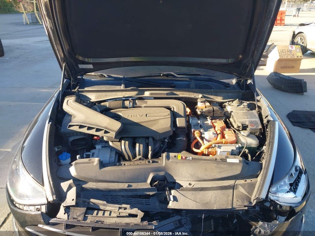 KMHL24JJ1LA011556 Hyundai Sonata Hybrid Blue
