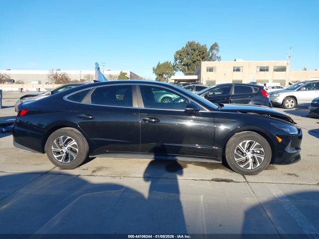 KMHL24JJ1LA011556 Hyundai Sonata Hybrid Blue