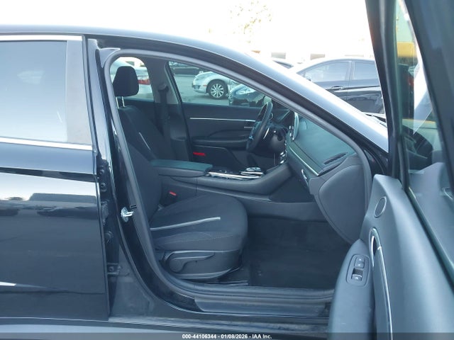 KMHL24JJ1LA011556 Hyundai Sonata Hybrid Blue