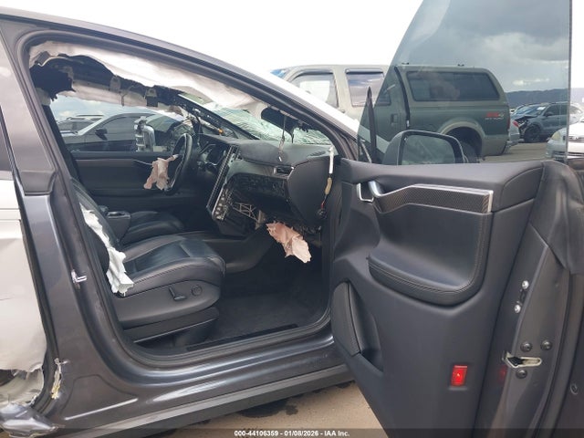 2017 TESLA MODEL X 5YJXCDE27HF049359 Photo 9