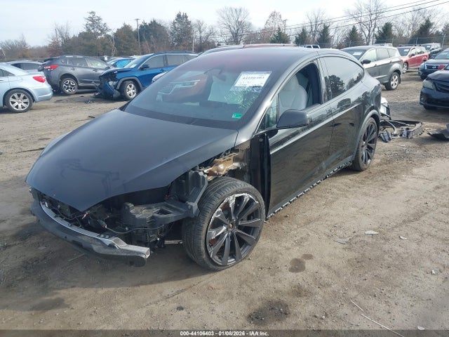 2023 TESLA MODEL X 7SAXCDE50PF385348 Photo 1