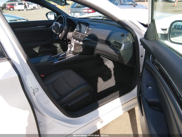 1HGCV1F31LA112246 Honda Accord Sport