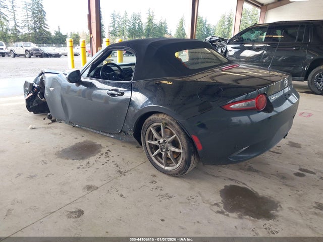2017 MAZDA MX-5 MIATA JM1NDAB77H0123056 Photo 2