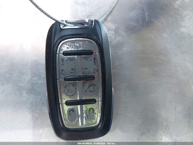 2022 CHRYSLER PACIFICA HYBRID 2C4RC1L72NR122689 Photo 10