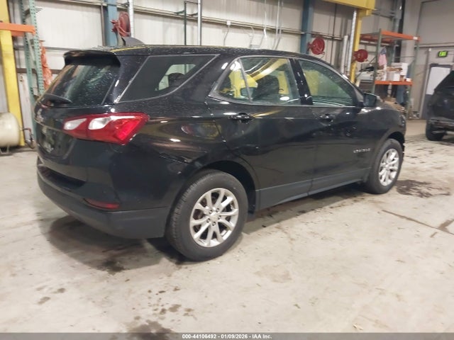 Chevrolet EQUINOX LS 2019 2GNAXHEV3K6238946 Image 4