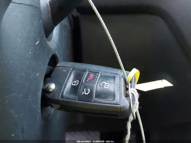 3VV1B7AXXKM056760 Volkswagen Tiguan 2.0t S