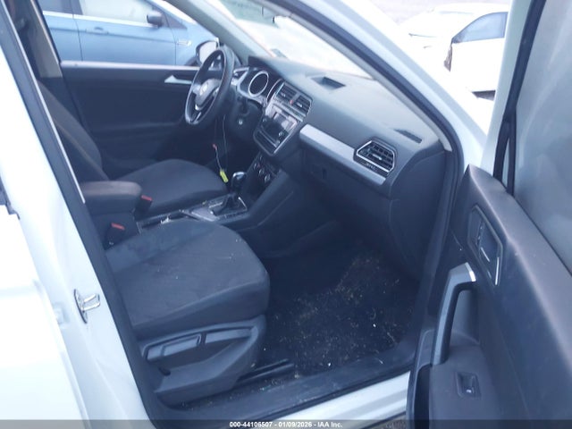 3VV1B7AXXKM056760 Volkswagen Tiguan 2.0t S