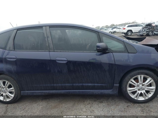 44106519 :رقم المزاد ، JHMGE8H48AC012627 vin ، 2010 Honda Fit Sport مزاد بيع