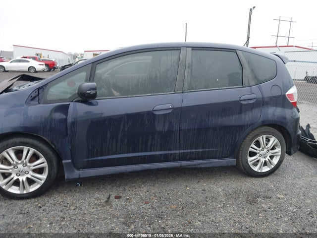 44106519 :رقم المزاد ، JHMGE8H48AC012627 vin ، 2010 Honda Fit Sport مزاد بيع