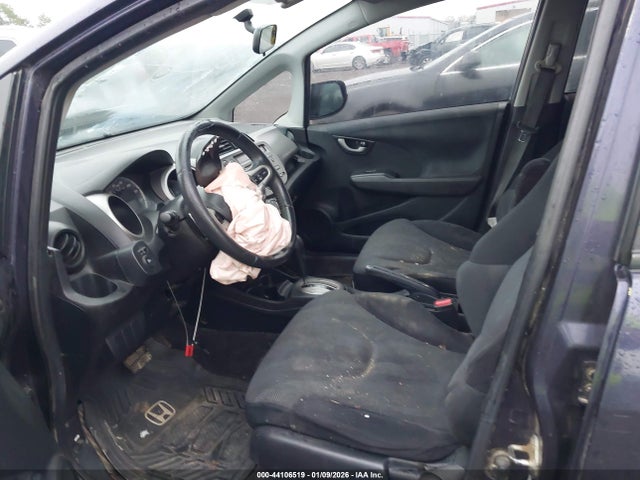 44106519 :رقم المزاد ، JHMGE8H48AC012627 vin ، 2010 Honda Fit Sport مزاد بيع