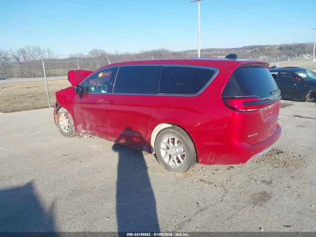2025 Chrysler Pacifica Select მანქანა იყიდება აუქციონზე, vin: 2C4RC1BG0SR598324, აუქციონის ნომერი: 44106562