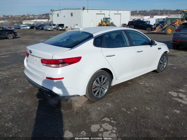5XXGT4L32KG359435 KIA Optima Lx