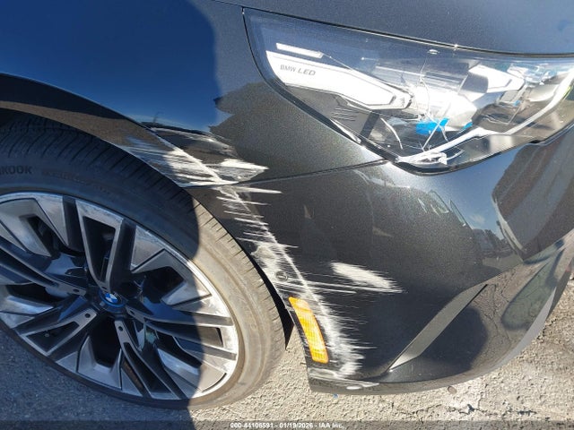 WBY33FK08SCU83757 BMW I5 Edrive40
