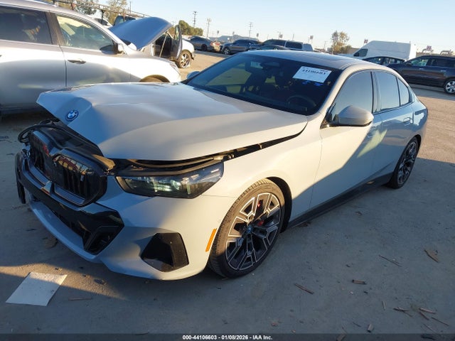 WBY33FK01SCT62732 BMW I5 Edrive40