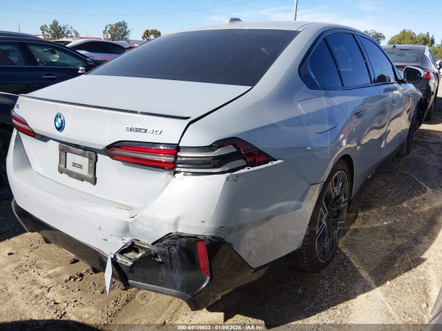 WBY33FK01SCT62732 BMW I5 Edrive40