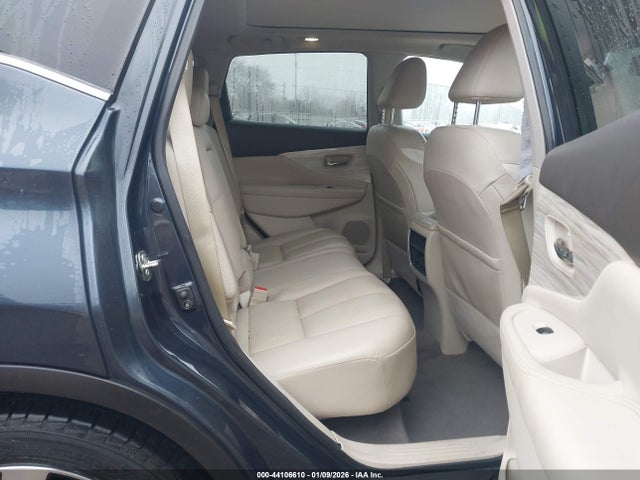 5N1AZ2MG7JN109083 Nissan Murano Platinum