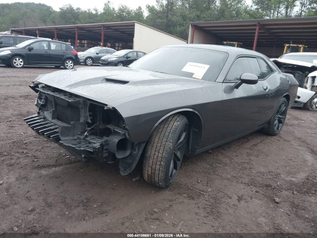 2018 DODGE CHALLENGER 2C3CDZAG2JH252139 Photo 1