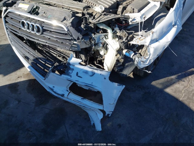 2017 AUDI A3 WAUAUGFF0H1039462 Photo 5