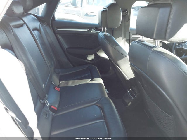 2017 AUDI A3 WAUAUGFF0H1039462 Photo 7