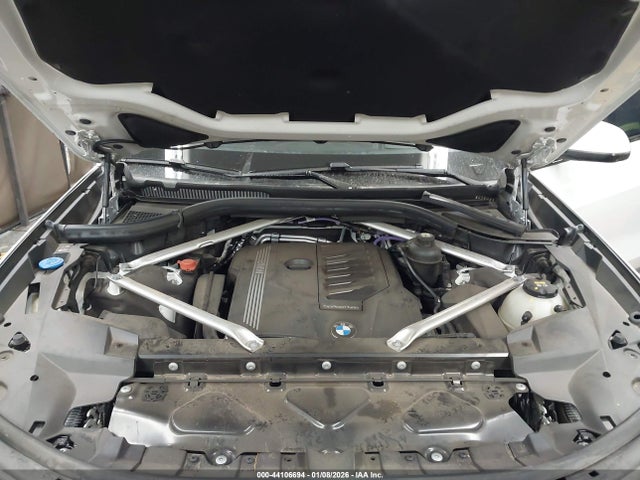 2022 BMW X7 5UXCW2C00N9L04417 Photo 9