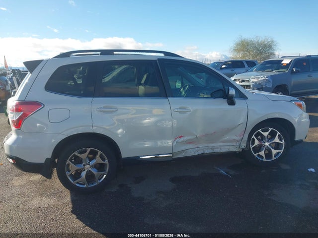 Subaru Forester 2.5i Touring 2016 JF2SJAXC9GH453588 Image 13