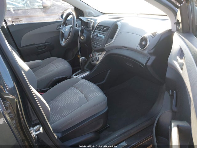 1G1JA6SH9E4232158 Chevrolet Sonic Ls Auto