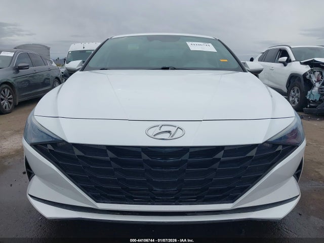5NPLM4AG4MH001004 Hyundai ELANTRA SEL