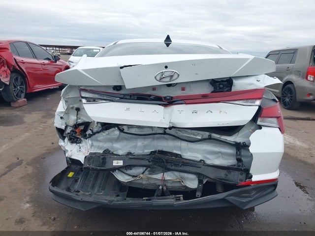 5NPLM4AG4MH001004 Hyundai ELANTRA SEL
