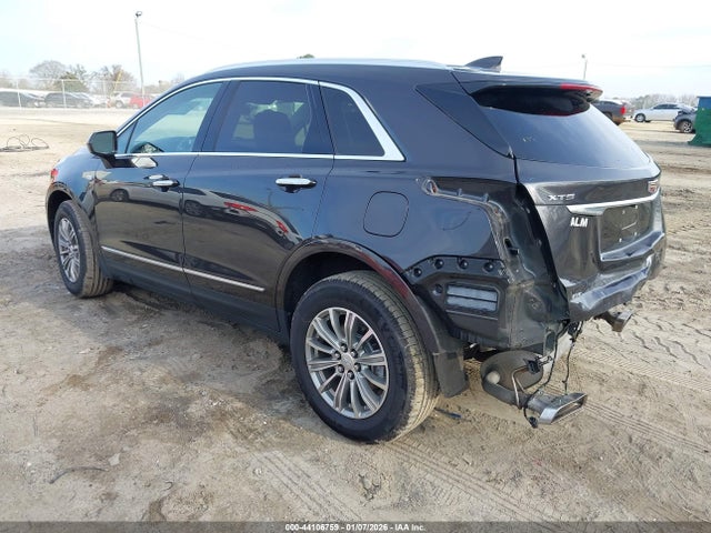 2018 CADILLAC XT5 1GYKNDRS3JZ200058 Photo 2